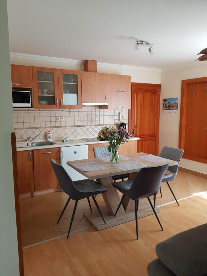 Elek Apartmanhaz Hajdúszoboszló Extérieur photo