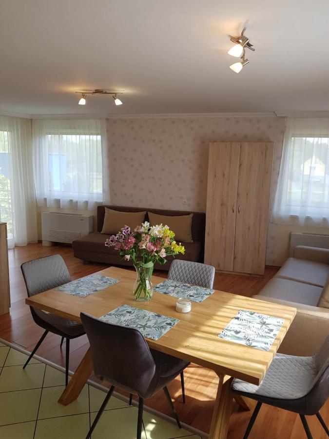 Elek Apartmanhaz Hajdúszoboszló Extérieur photo