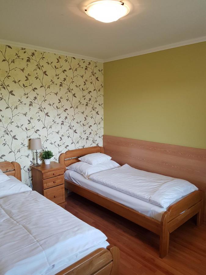Elek Apartmanhaz Hajdúszoboszló Extérieur photo